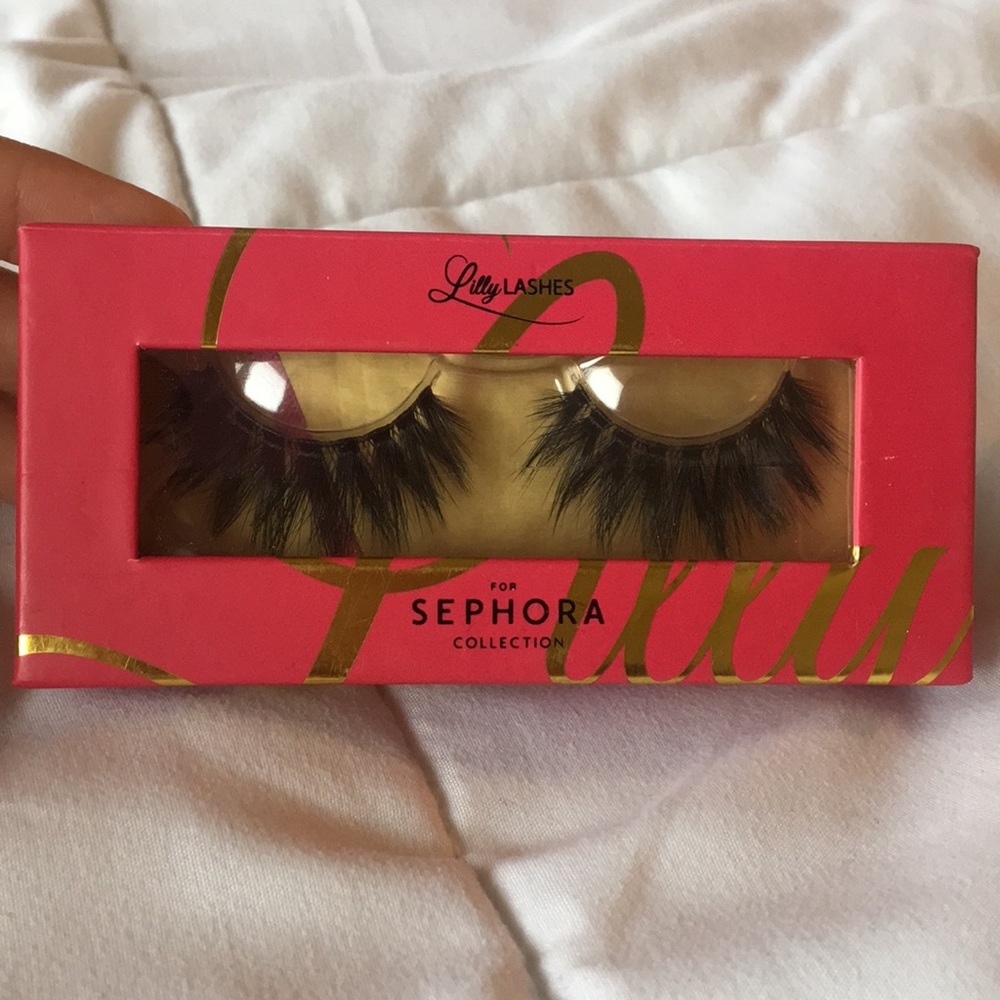 Lilly Lashes